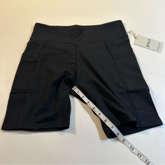 NWT Pact Black Organic Cotton 2-Piece SET Biker Shorts & Crop Top - Picture 5 of 8